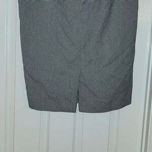 Ladies Skirt